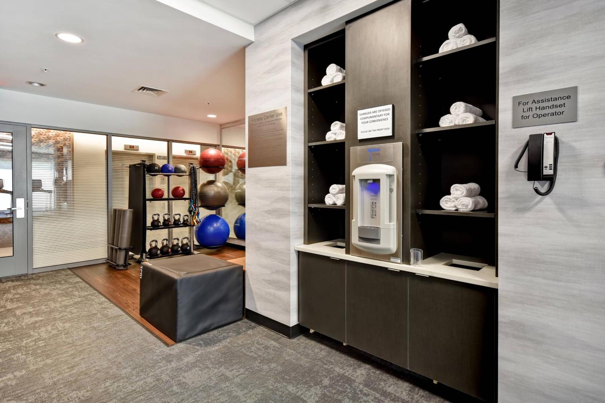 Fairfield Inn & Suites By Marriott Plymouth Zewnętrze zdjęcie