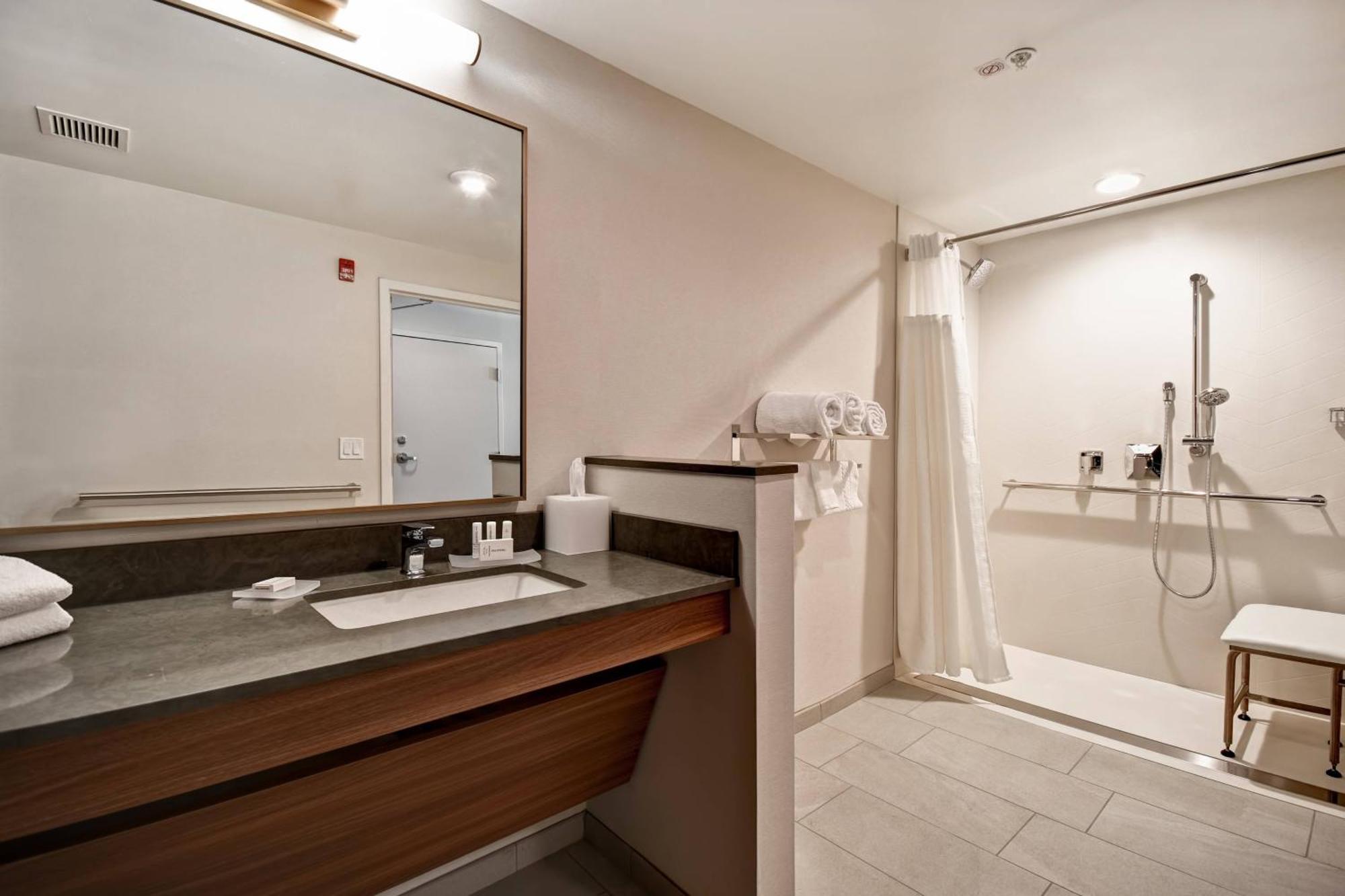 Fairfield Inn & Suites By Marriott Plymouth Zewnętrze zdjęcie