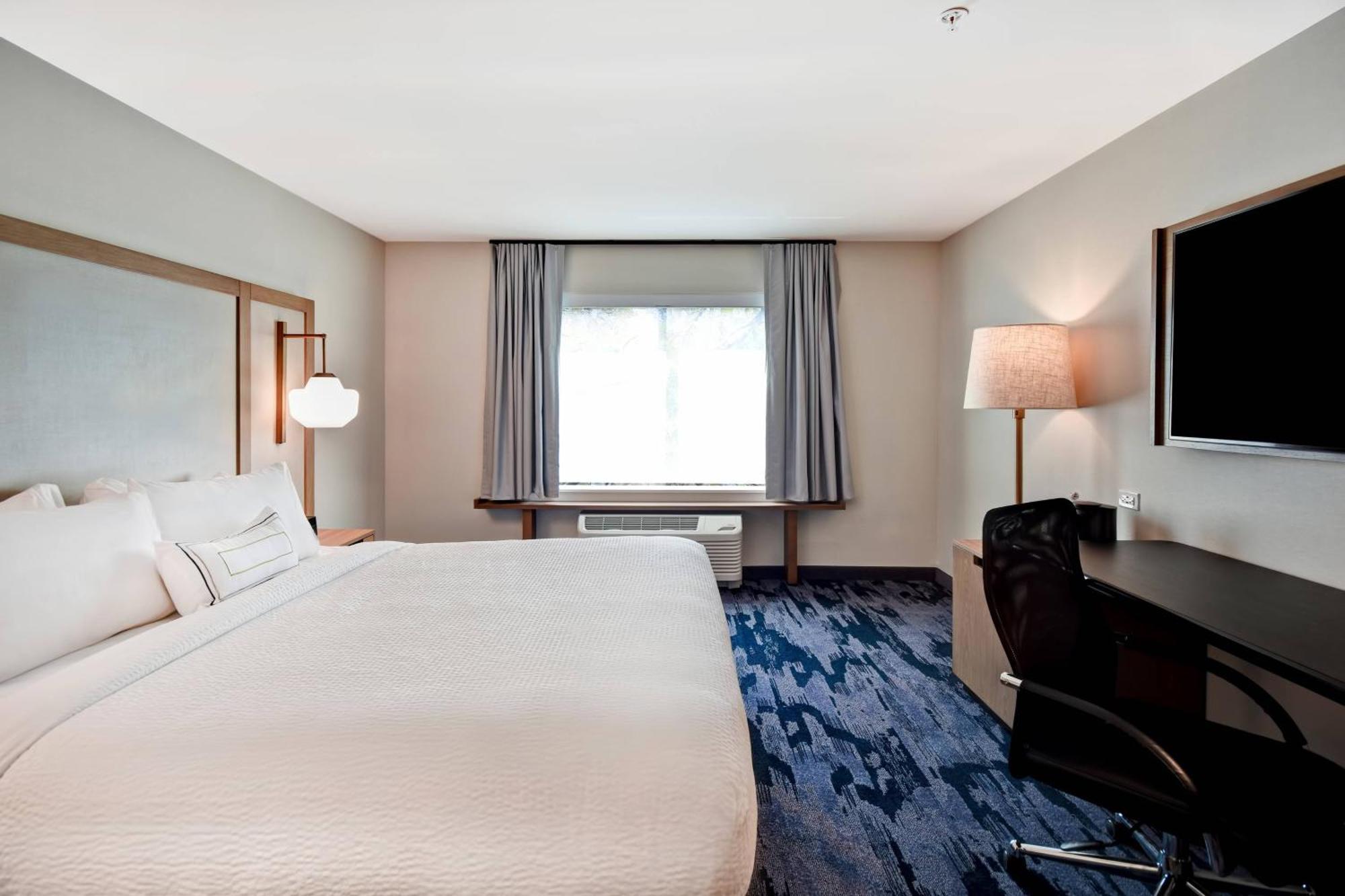 Fairfield Inn & Suites By Marriott Plymouth Zewnętrze zdjęcie