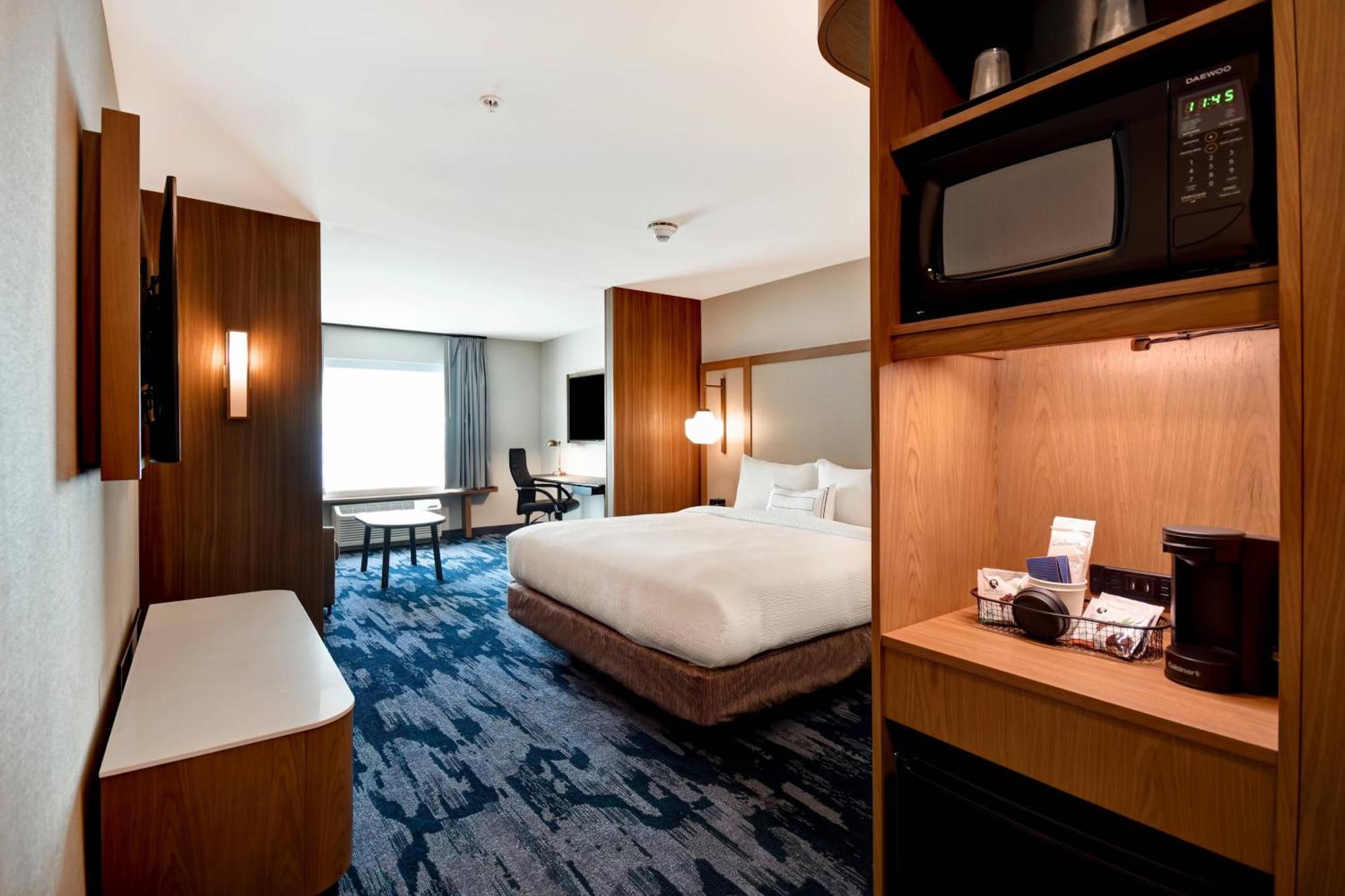 Fairfield Inn & Suites By Marriott Plymouth Zewnętrze zdjęcie